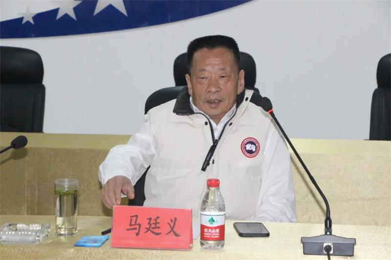 中國有色金屬工業(yè)協(xié)會(huì)黨委副書記范順科一行蒞臨明泰鋁業(yè)調(diào)研指導(dǎo)